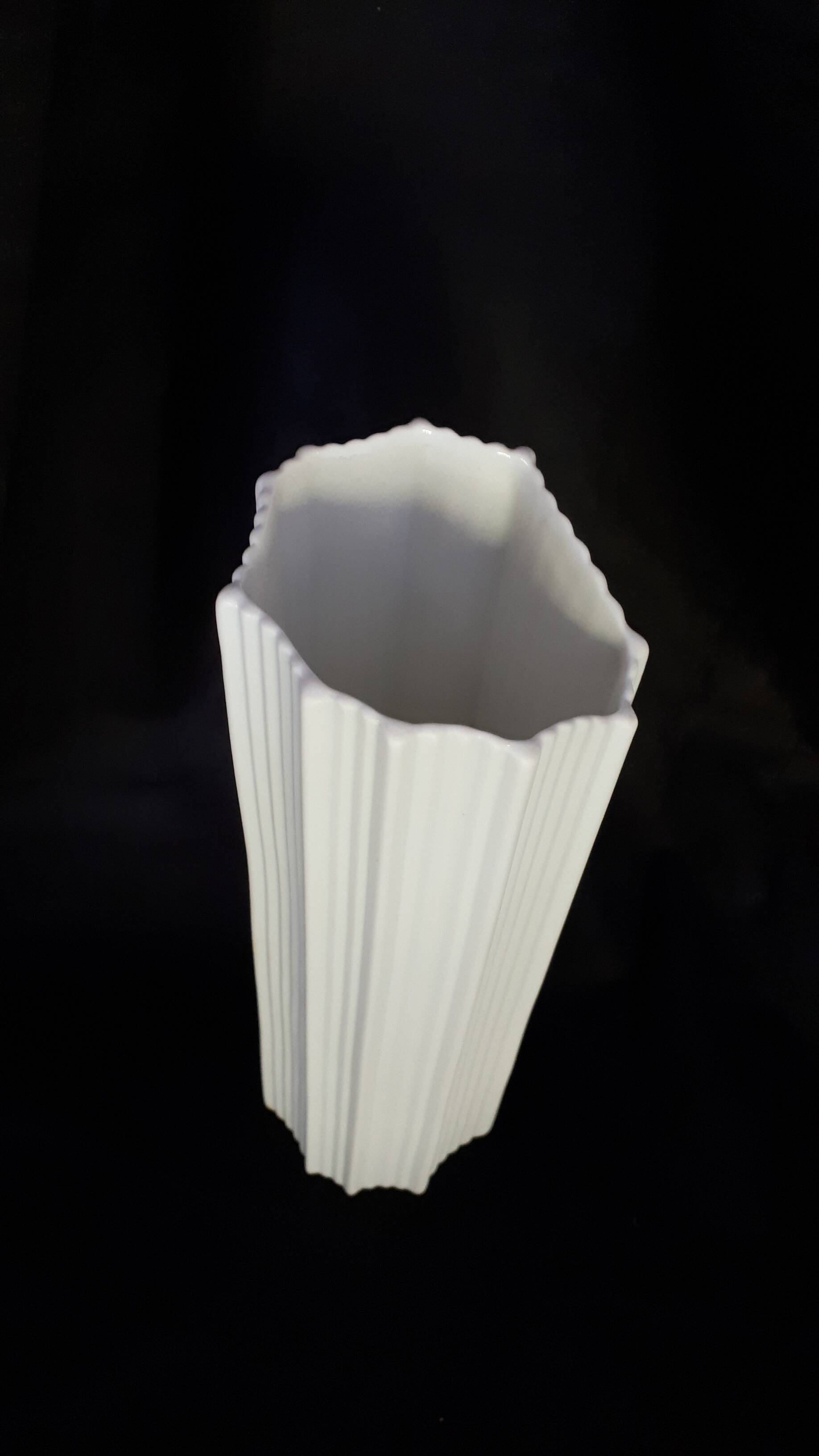 Porcelain vase Keiser design Manfred Frey 1970s,