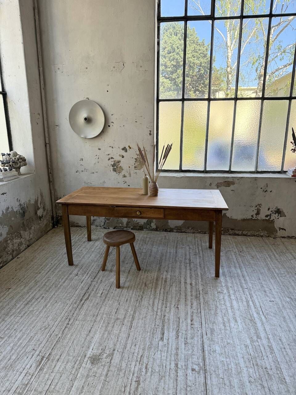 Cherry farmhouse table with spindle legs, 1950s