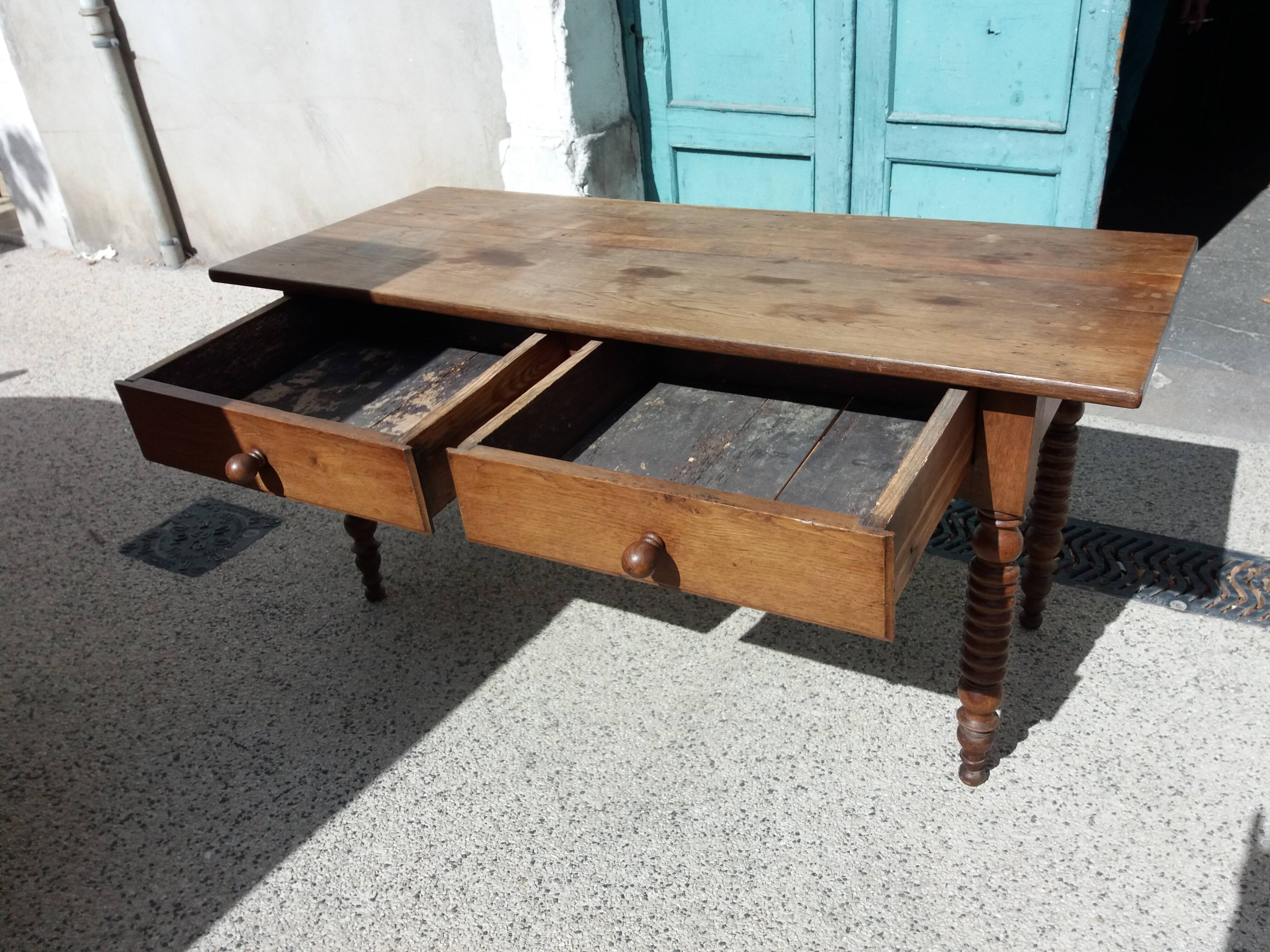Oak table from the early 19th century