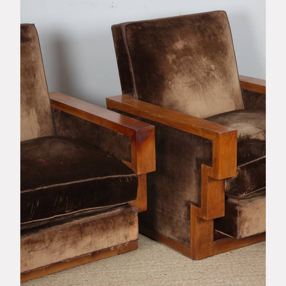 Paire de fauteuils géométrique du XXe siècle