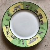 Hermes model africa plates