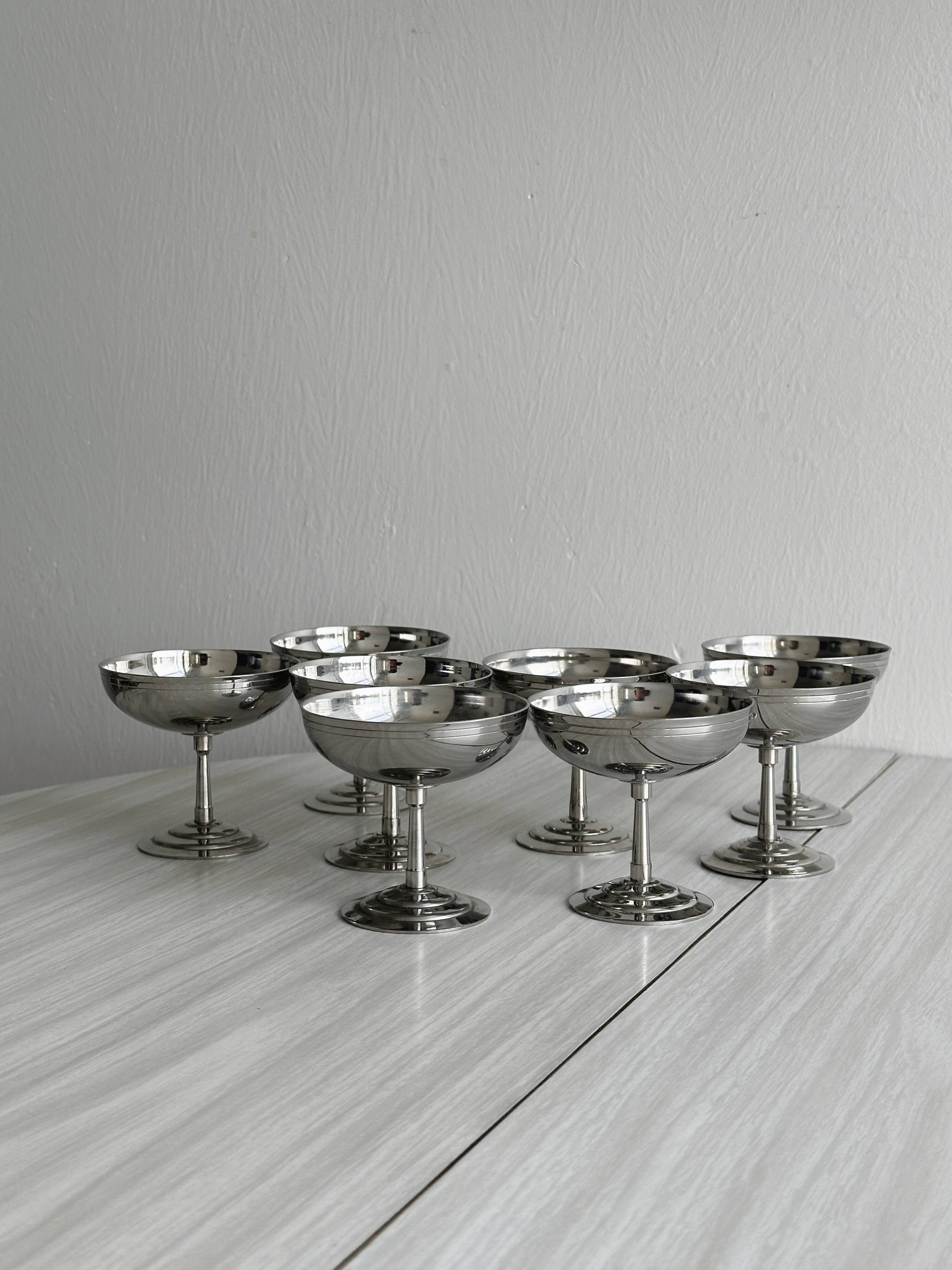 8 Letang Remy stainless steel footed cups