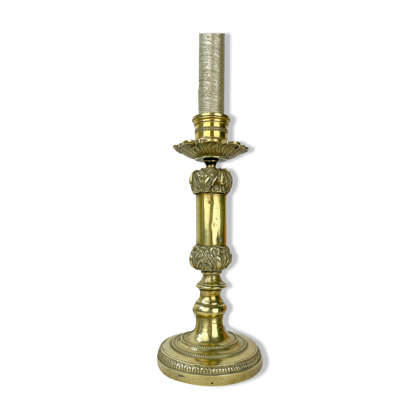 Candle holder in chiseled bronze Louis XVI style