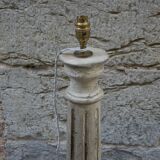 Baluster lamp foot in patinated wood