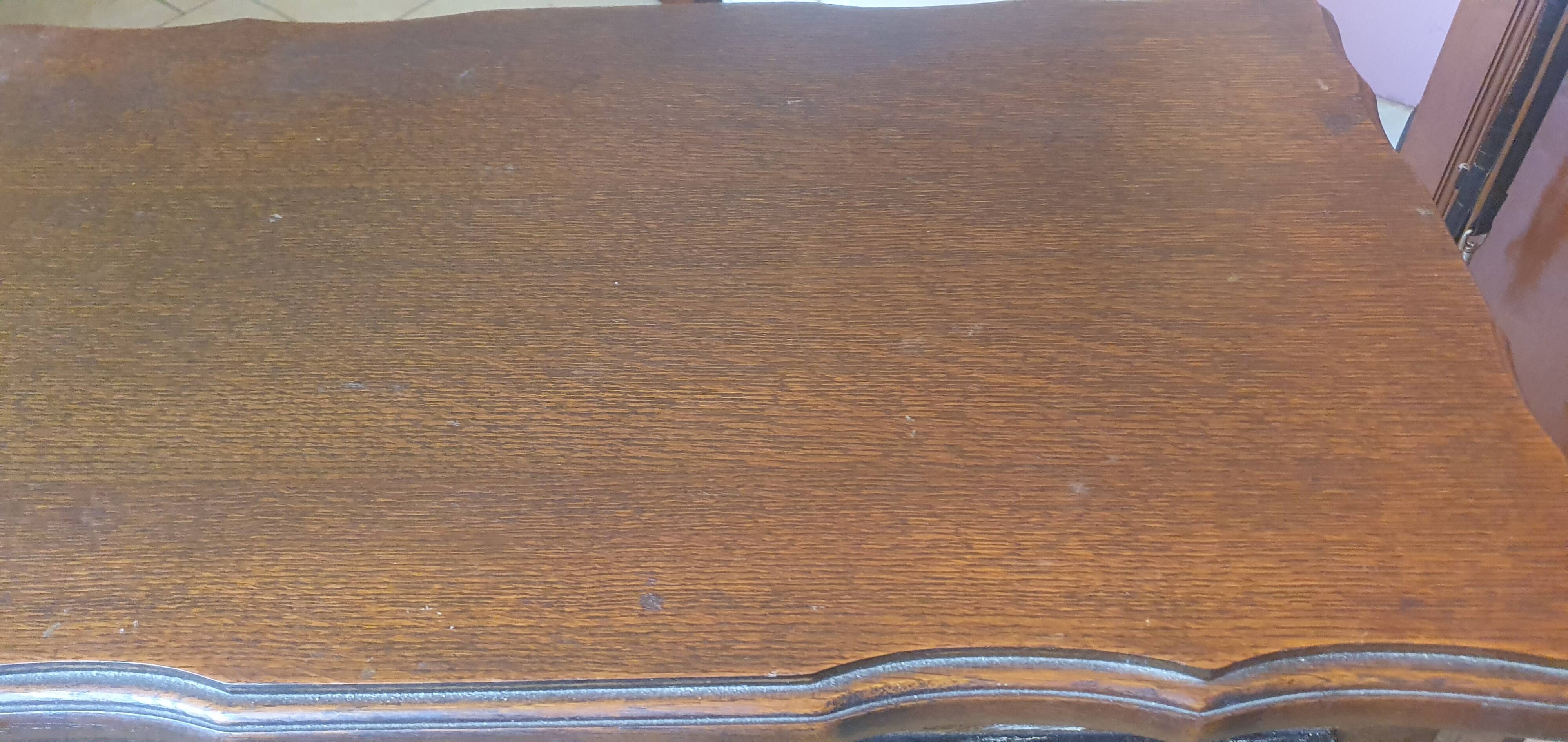 Commode bar en chêne à roulettes