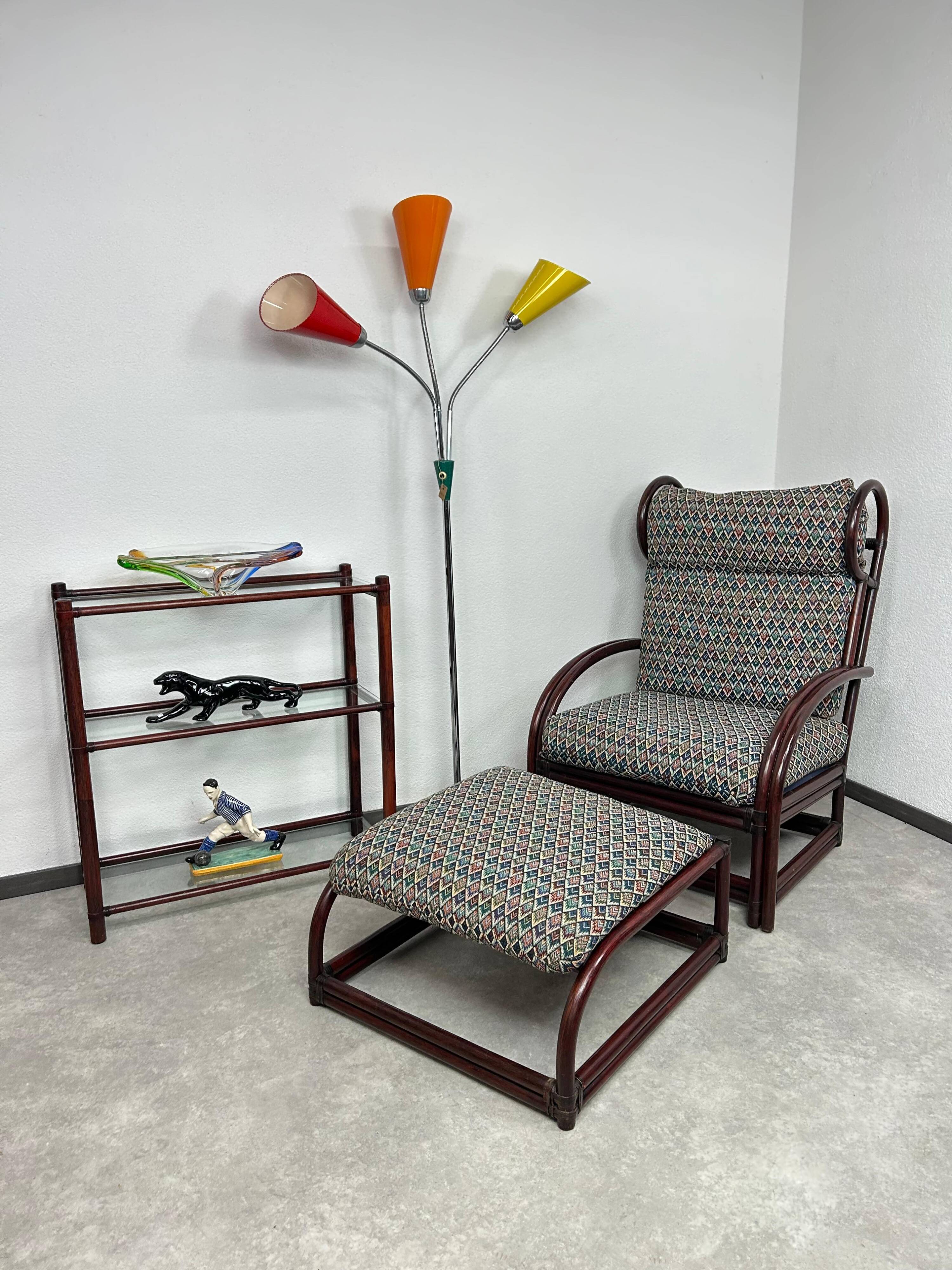 Fauteuil à oreilles en bambou de style milieu du siècle avec tabouret par Gervasoni