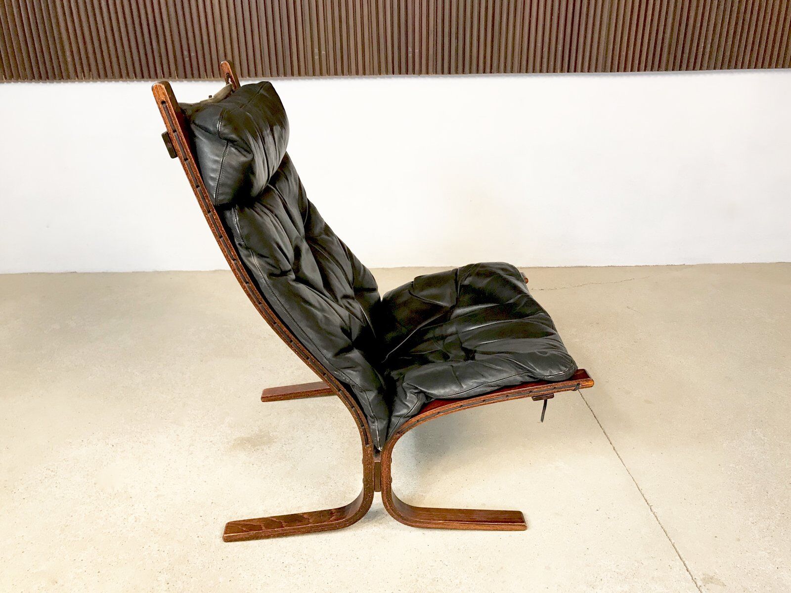 Siesta leather highback chair by Ingmar Relling for Westnofa, 1960s