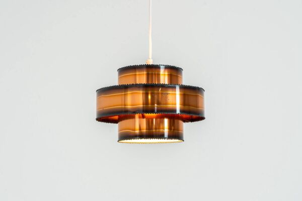 Pendel brutaliste en cuivre brûlé par Svend Aage Holm Sørensen (Danemark, années 1960).