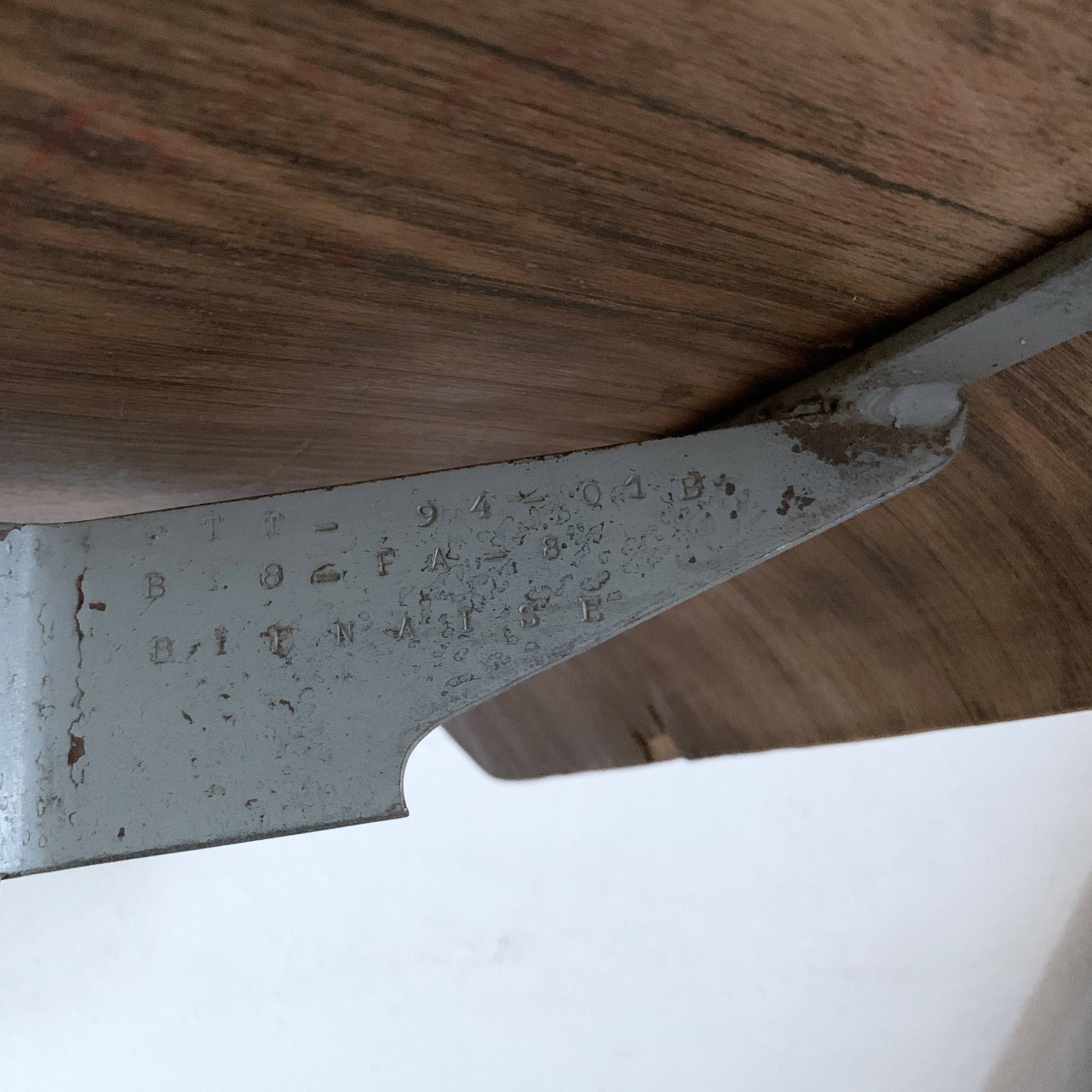 PTT adjustable ause chair year 50