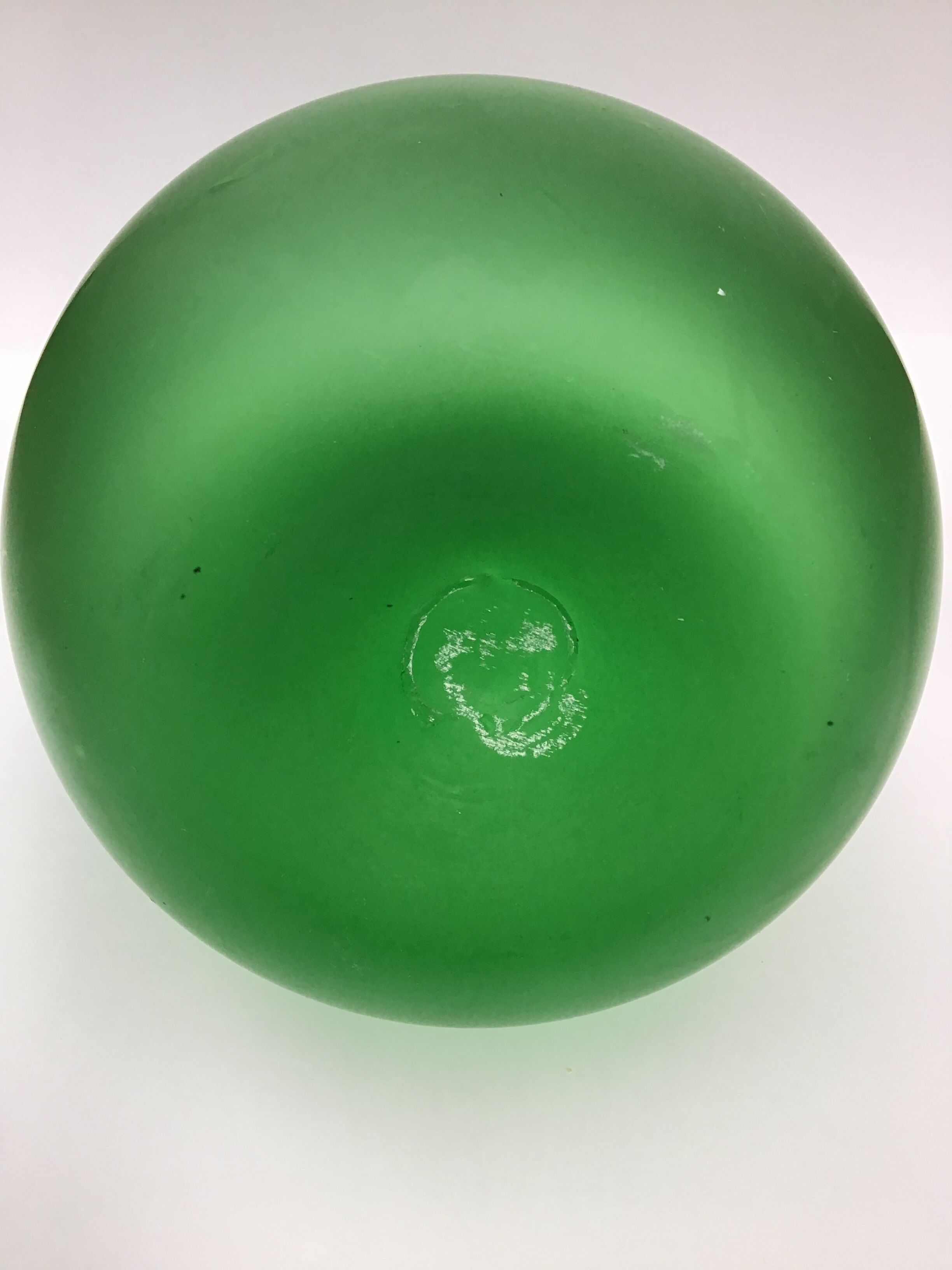 Pitcher green translucent glass paste