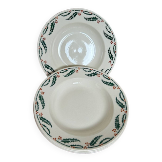 Set of 4 Lunéville holly plates