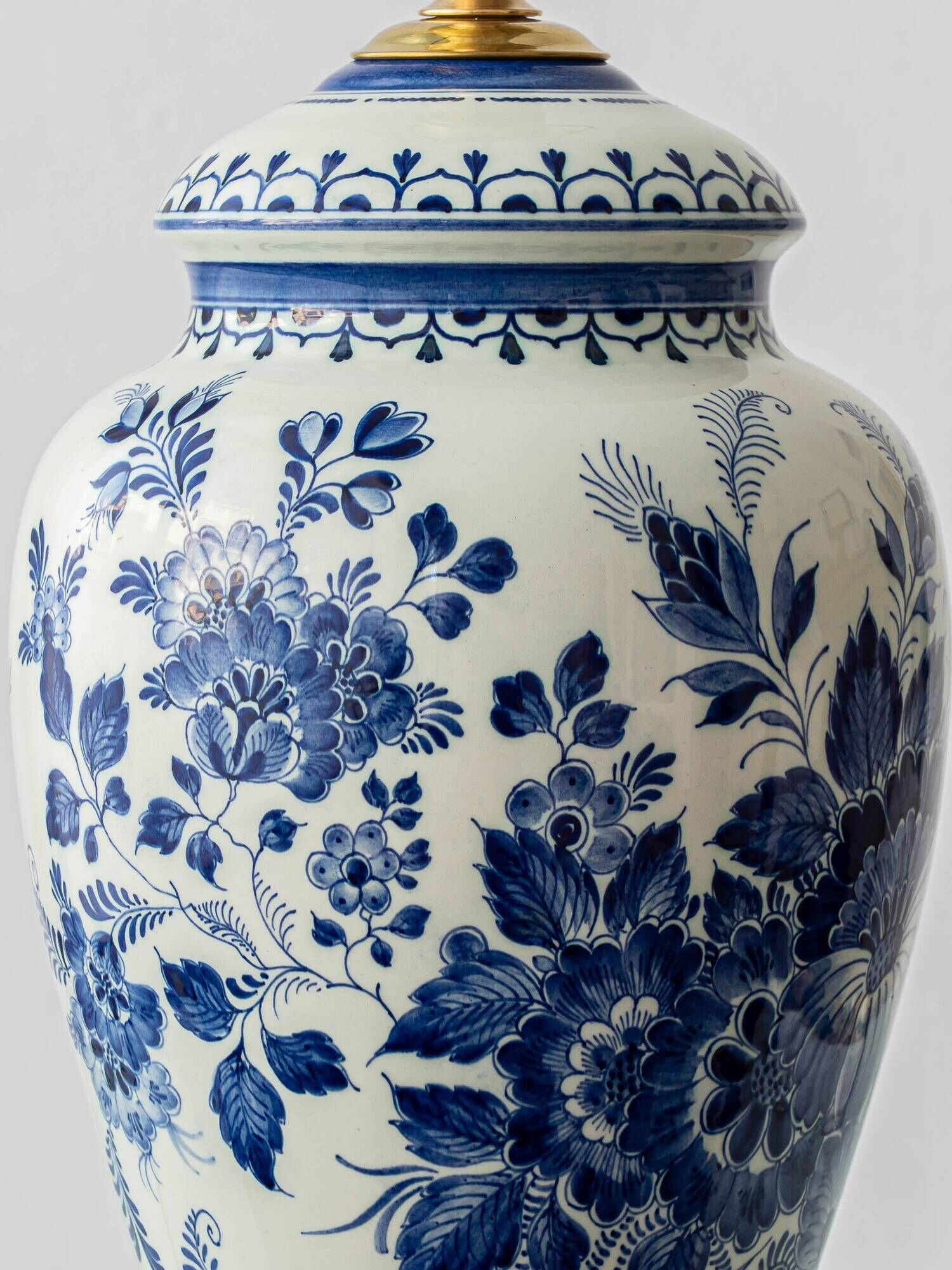 Vintage Table Lamp in Delft Style, Hand-Painted Blue and White, Ram Arnhem, New Shade
