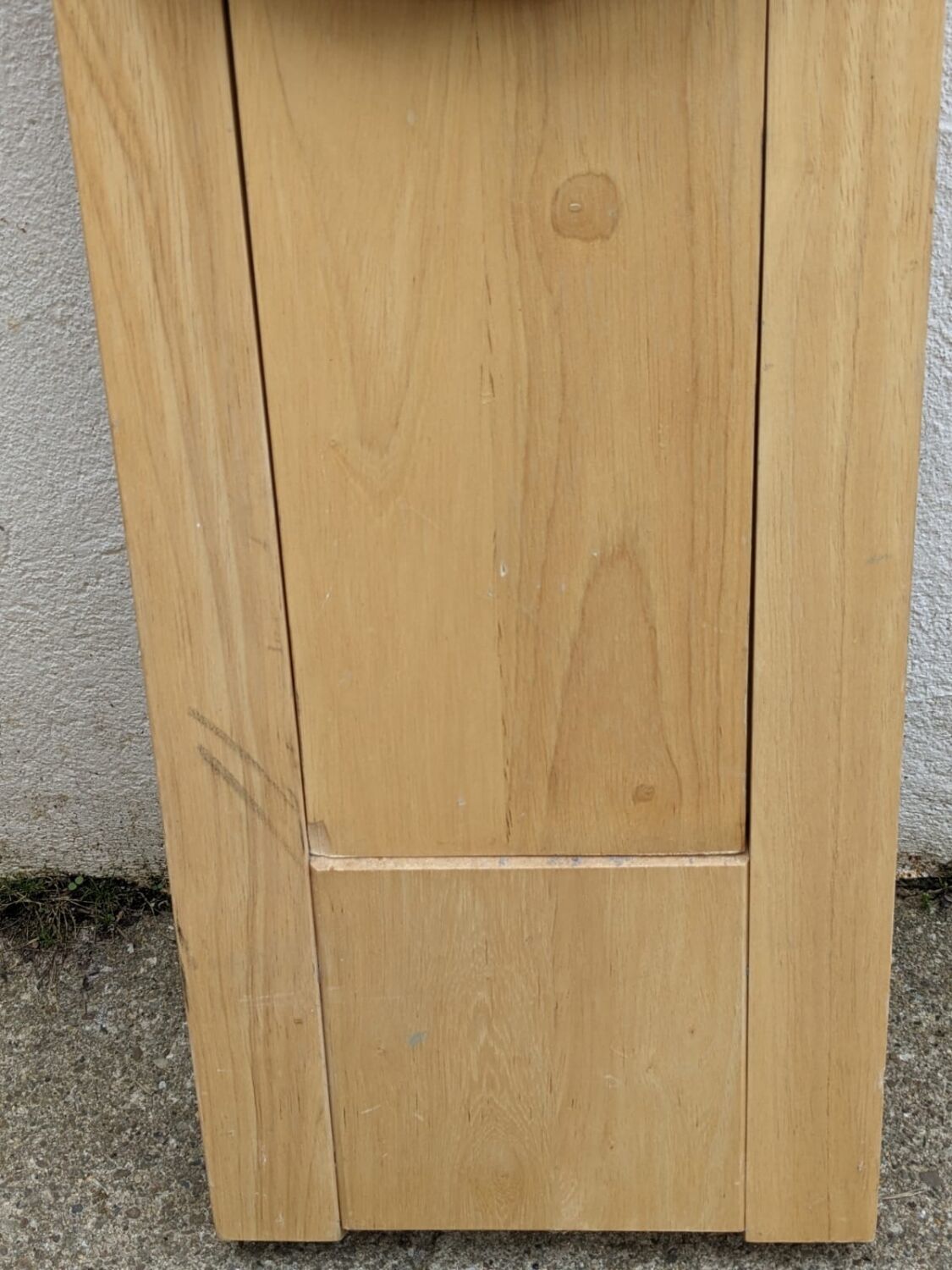 Suzy Stool by Adrian Reed