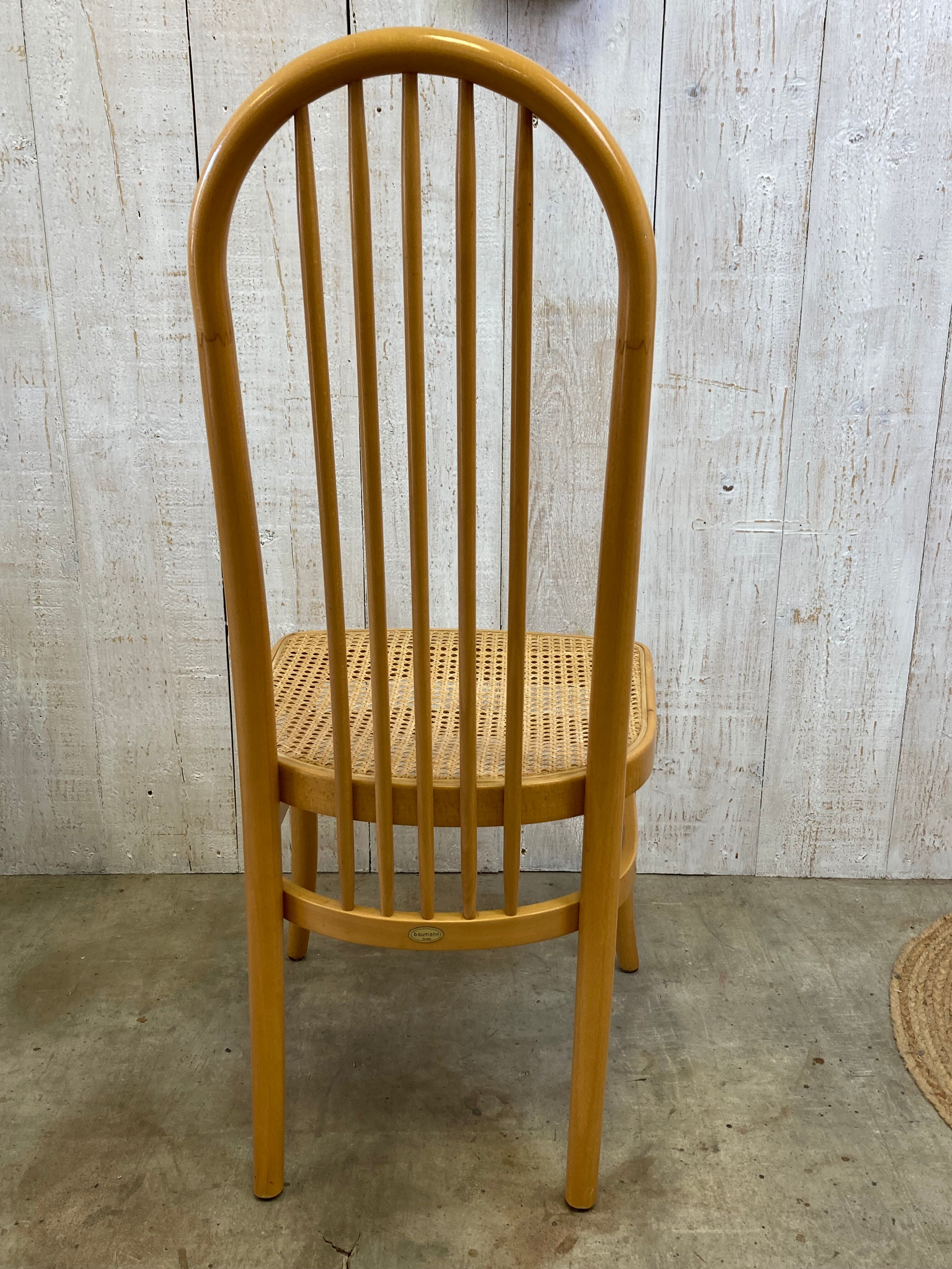 Baumann chair canned