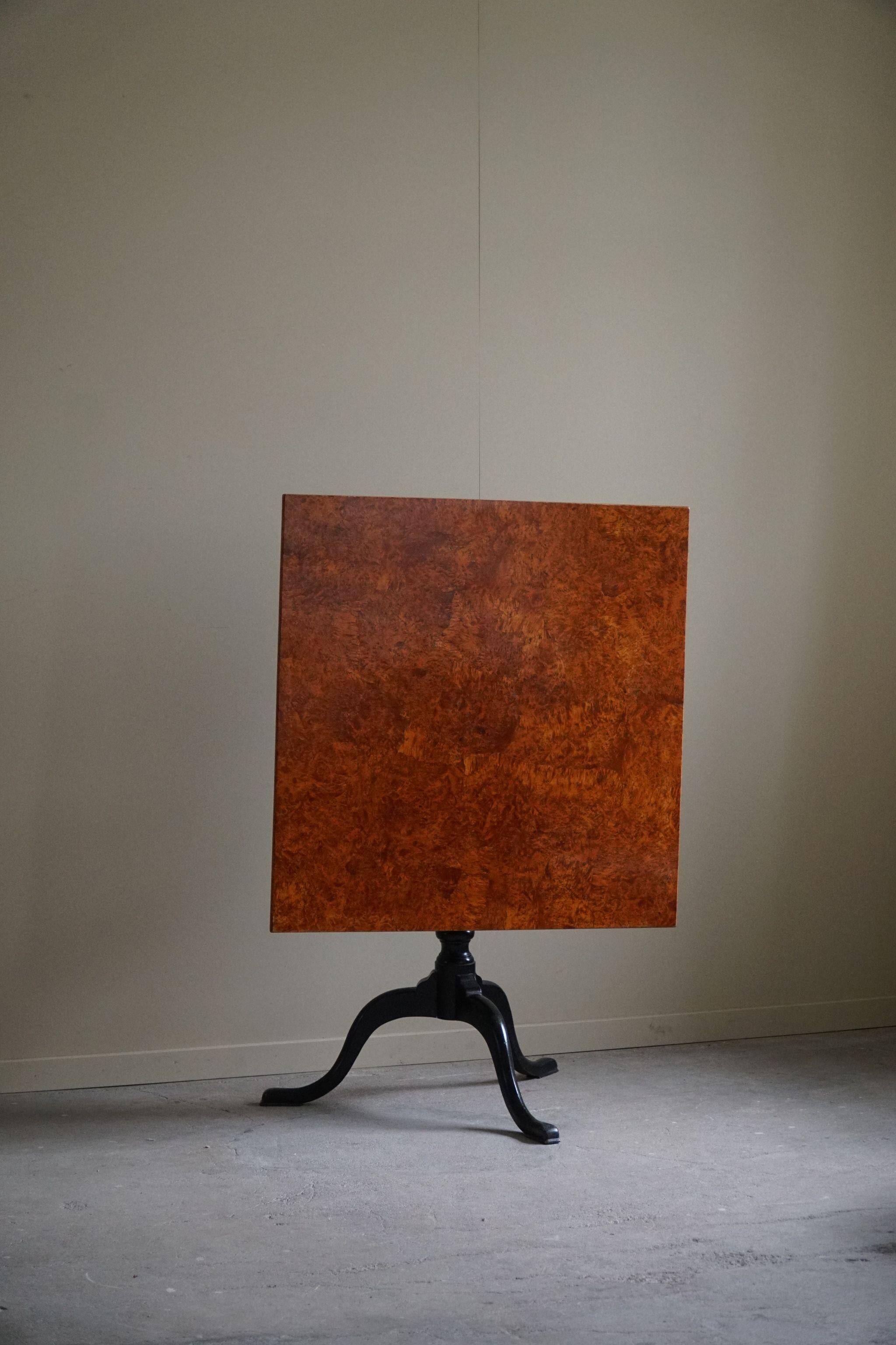 Antique handcrafted square table with drop leaves made of burl wood, Swedish, 19th century.