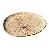 Petit vide poche ou plat en bois pétrifié beige cernes petit cœur noir
