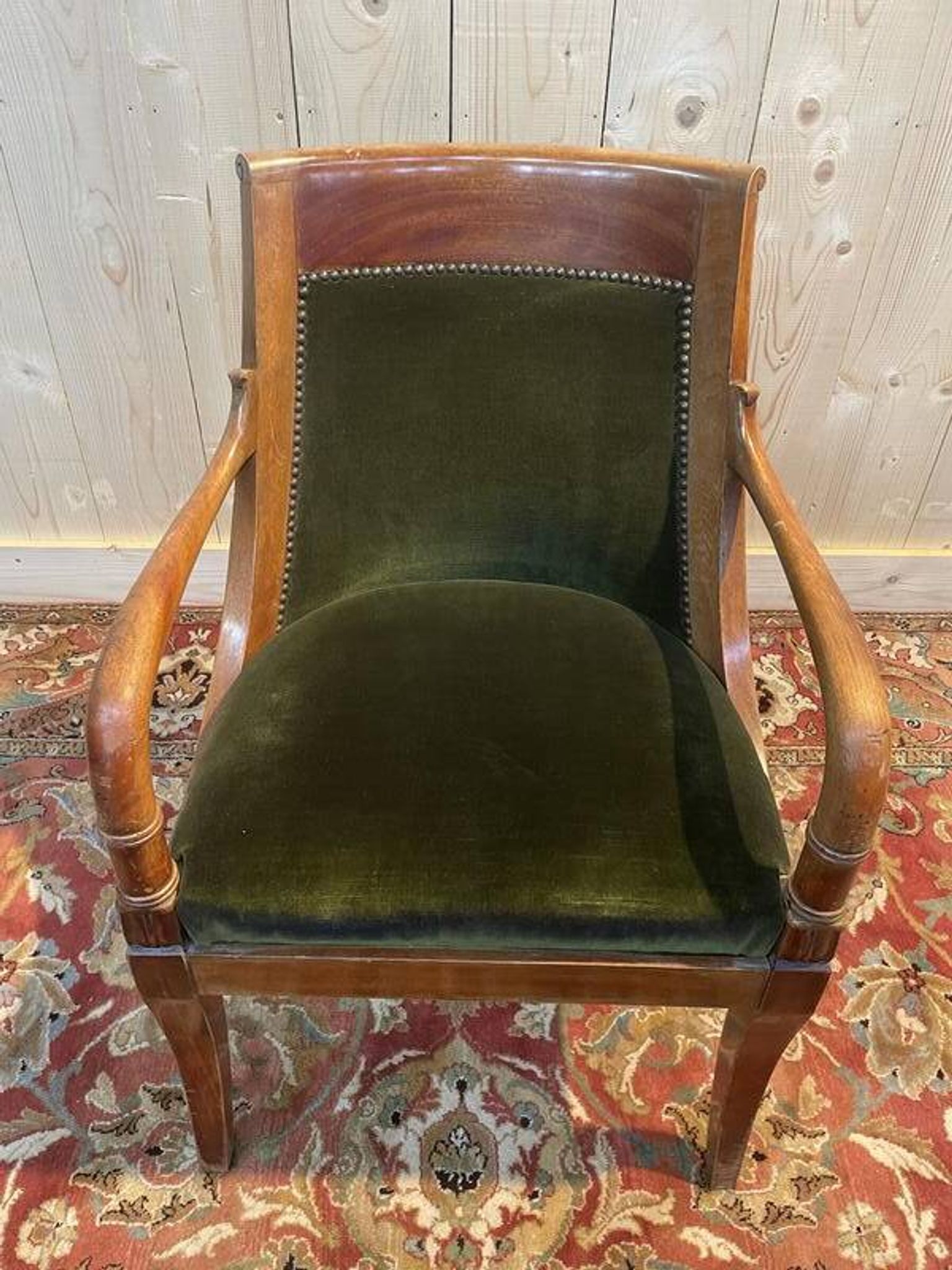 Restoration / Empire office chair in mahogany and green velvet