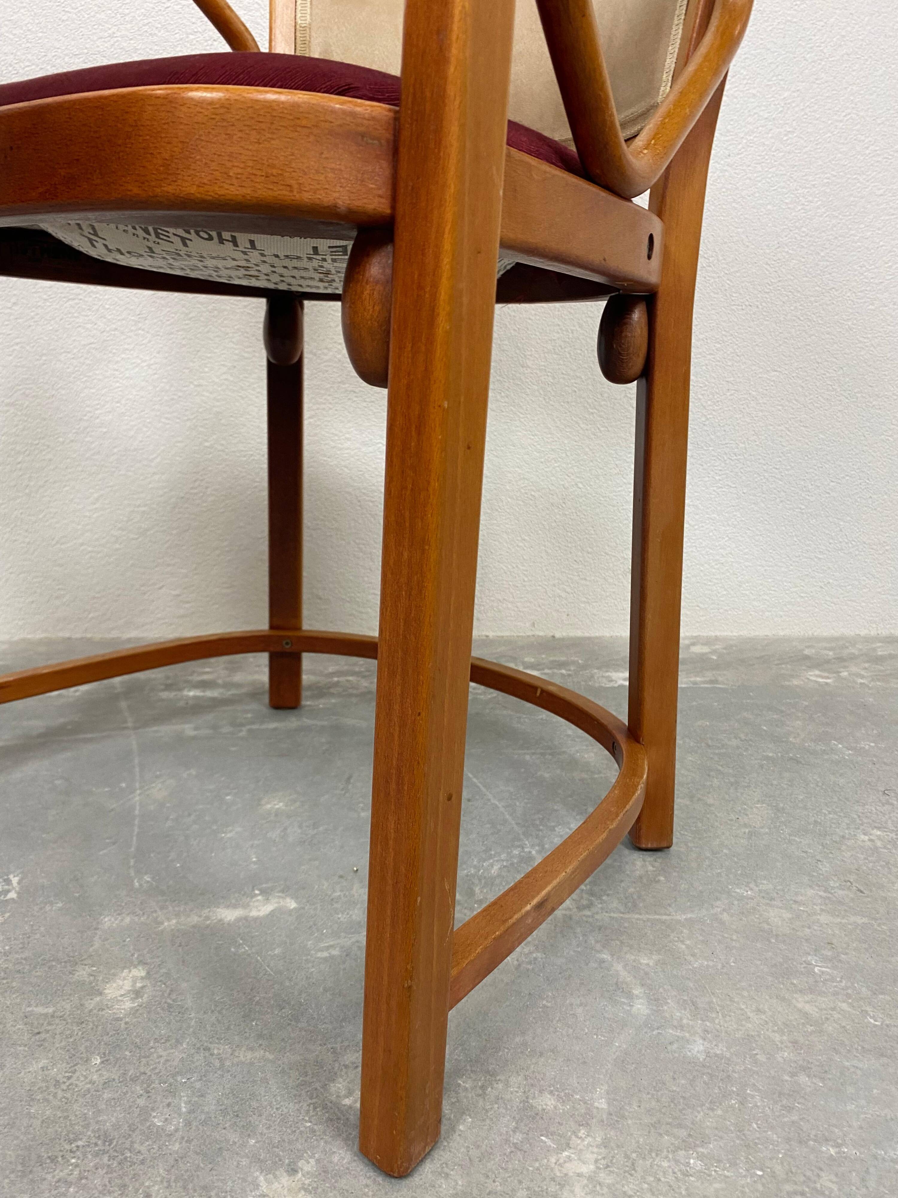 Set of 4 Fledermaus chairs made by Thonet.