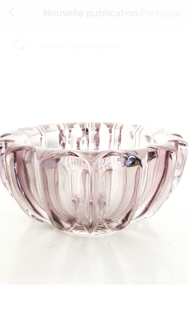 P. D'Avesn purple crystal cup