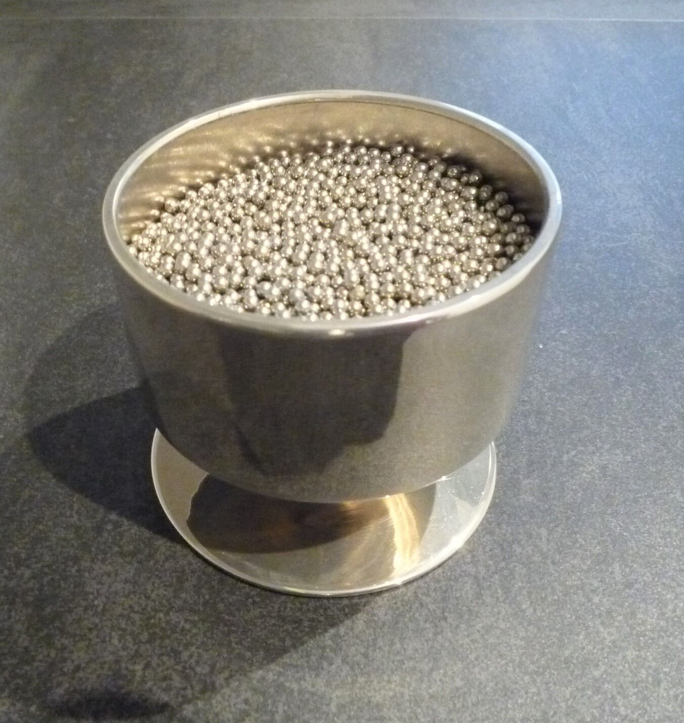Metal pencil pot silver years 70