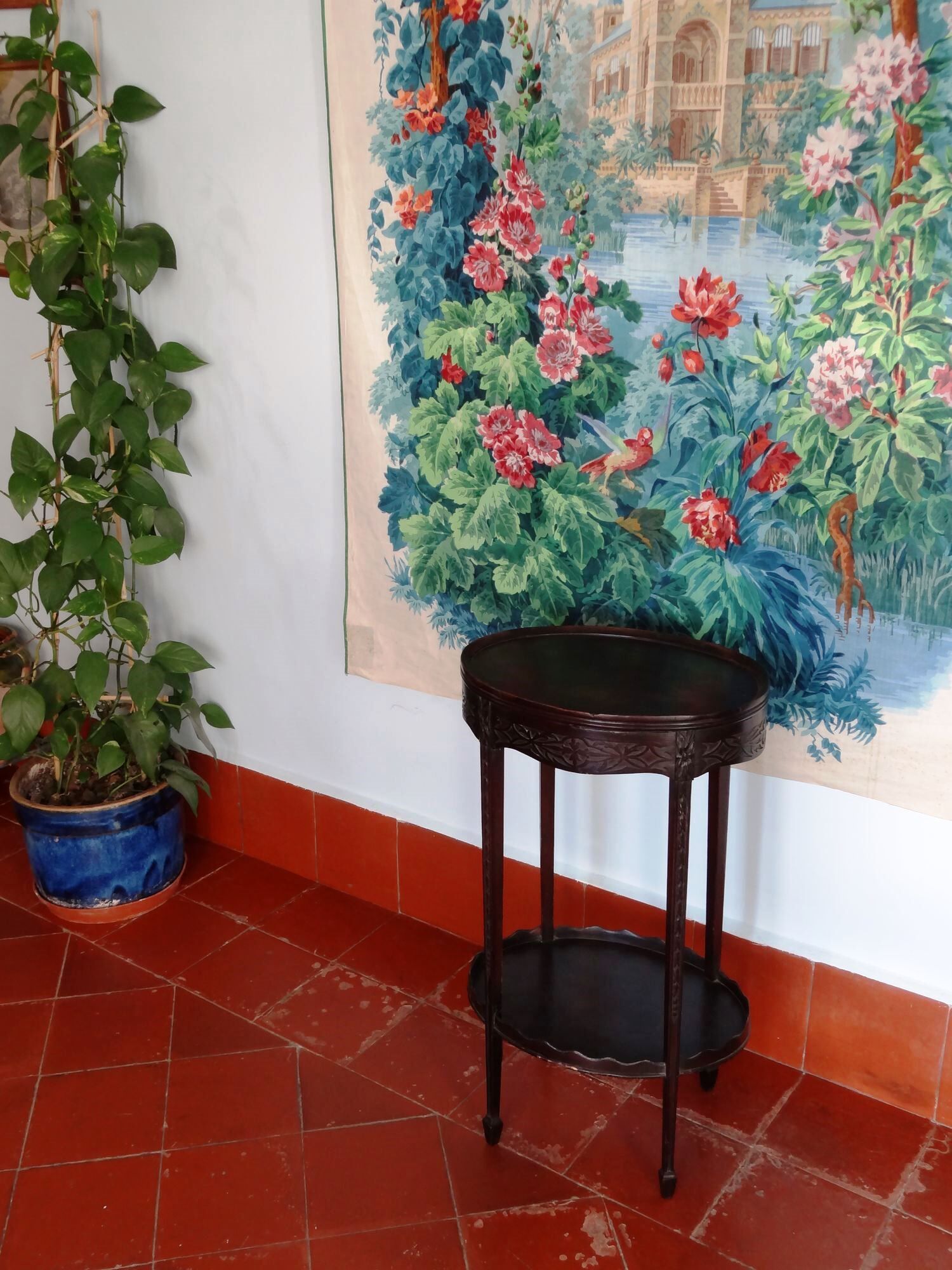 Carved wooden pedestal table with double trays 41 x 72 cm