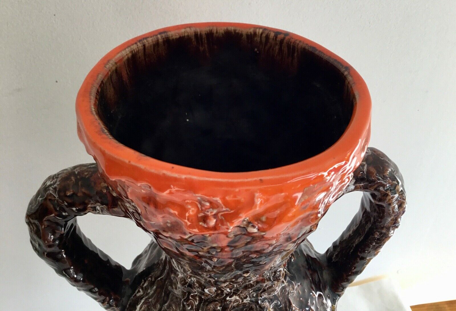 Callauris vintage earthenware amphorae vase