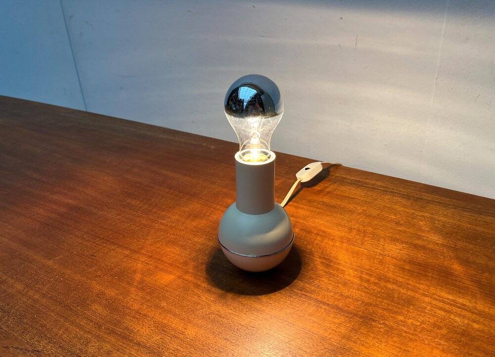 Lampe de table Culbuto d'époque spatiale italienne du milieu du siècle par Lamperti, années 1960
