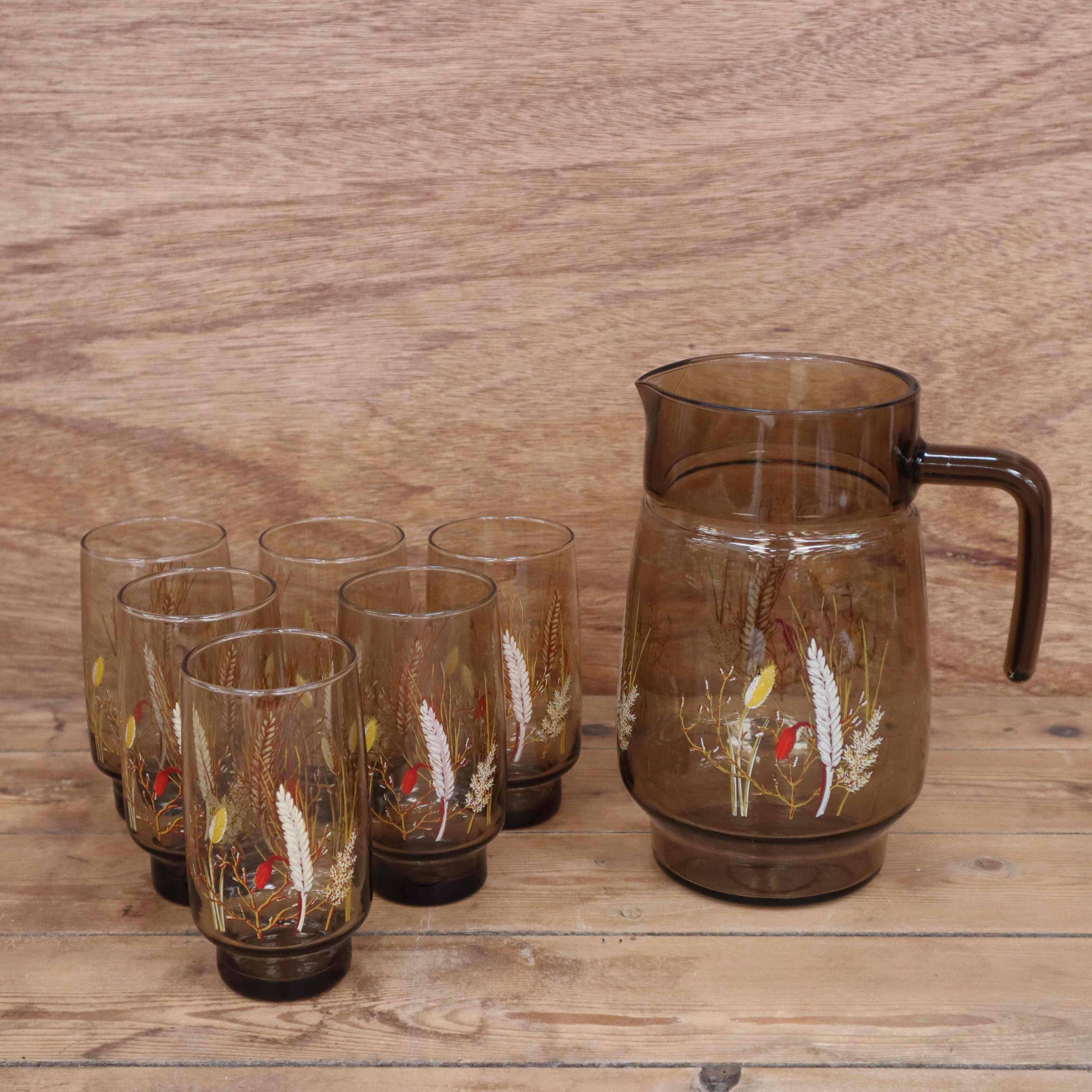 Set of 6 Orangeade Glasses and Smoked Pitcher with Arcoroc Ear of Wheat Decor