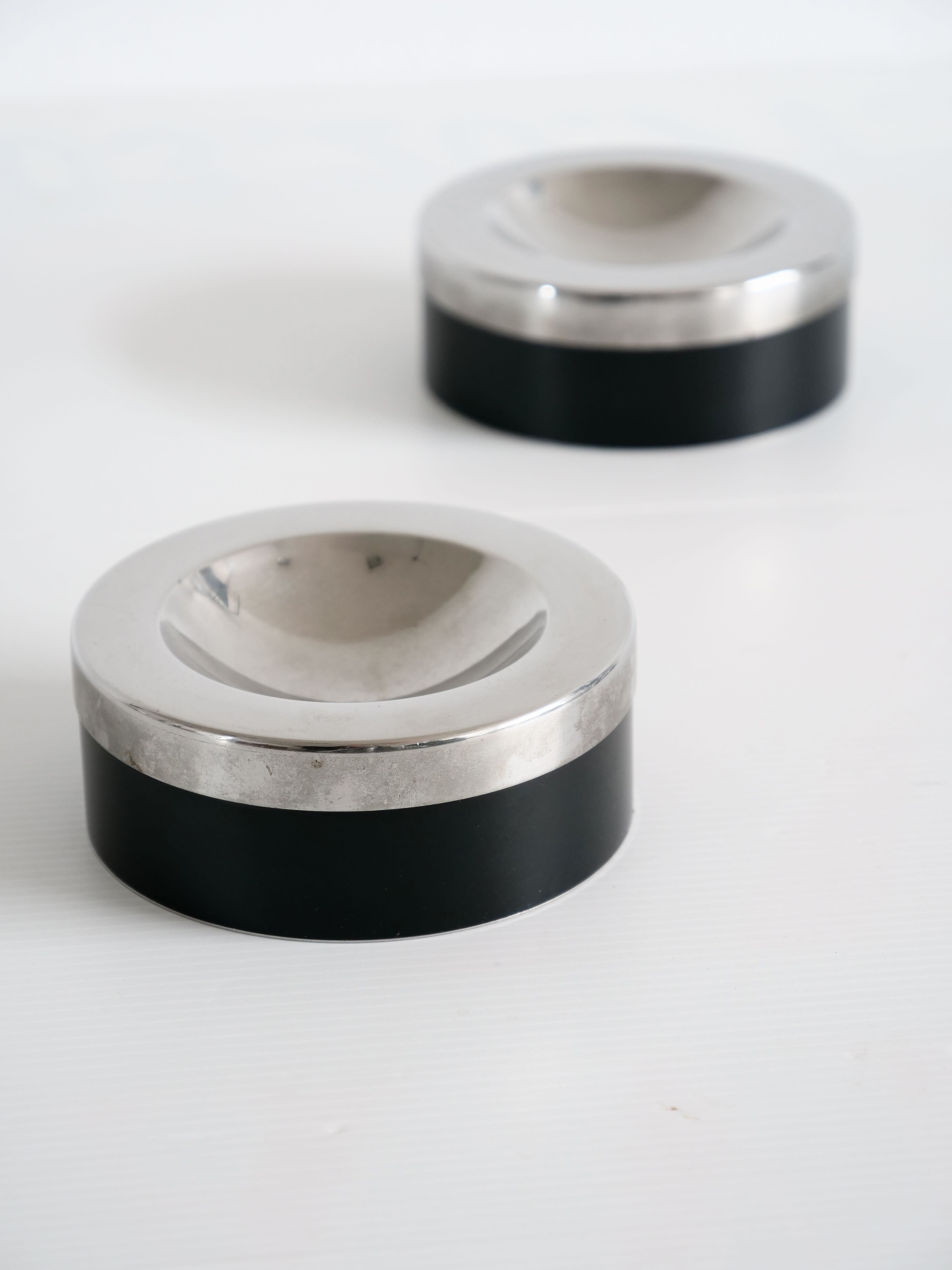 Pair of vacuum pockets design studio set Alberto Prina