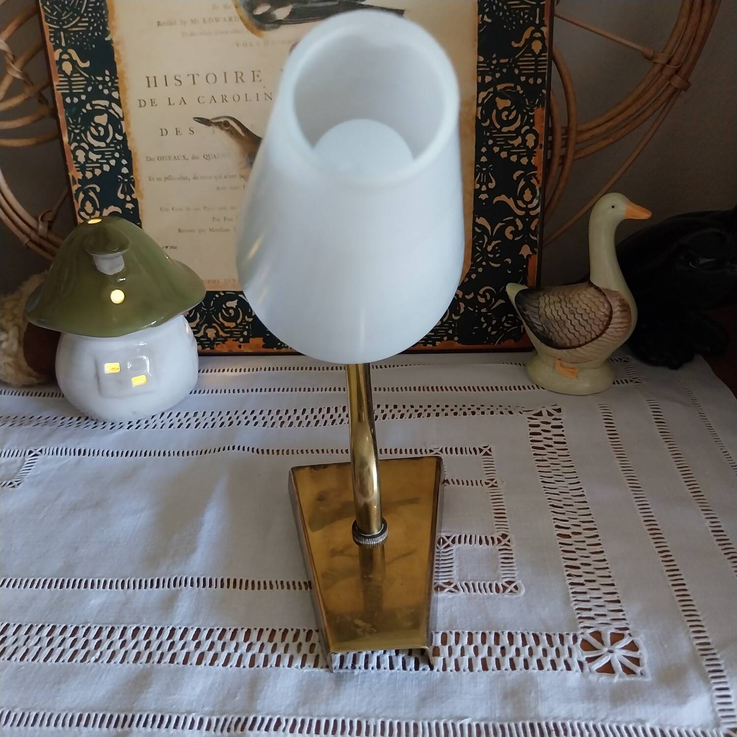 Antique brass wall lamp with opaline lampshade
