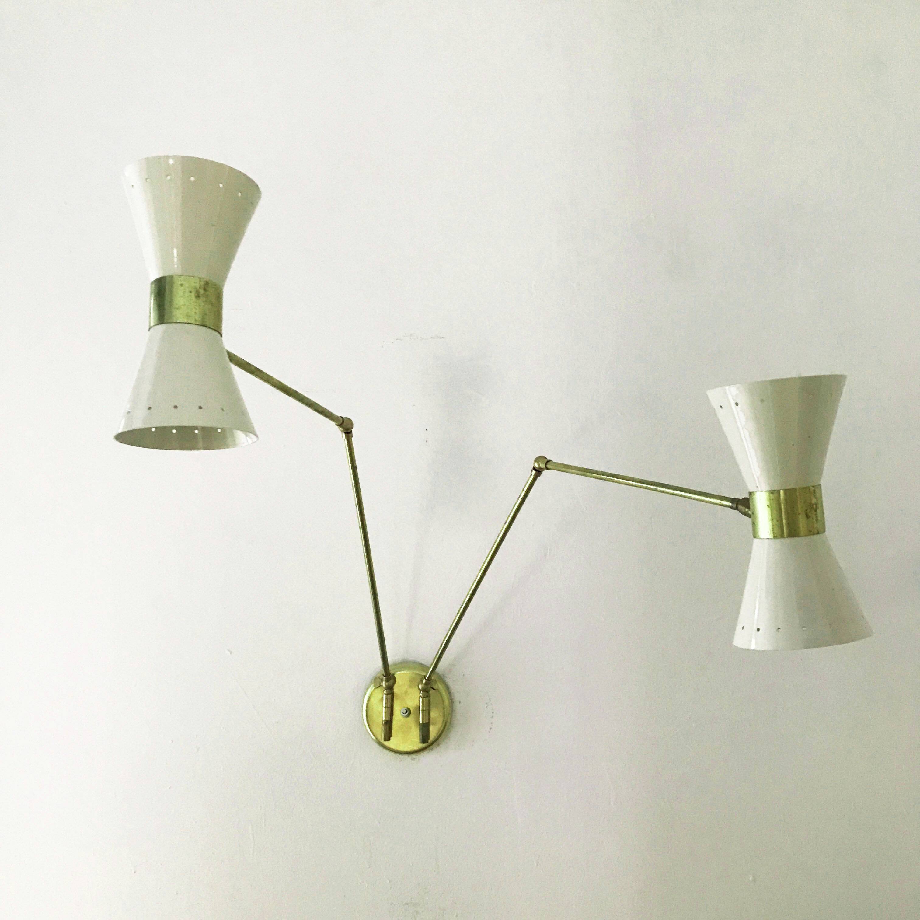 Italian articulated wall light diabolo design 50s