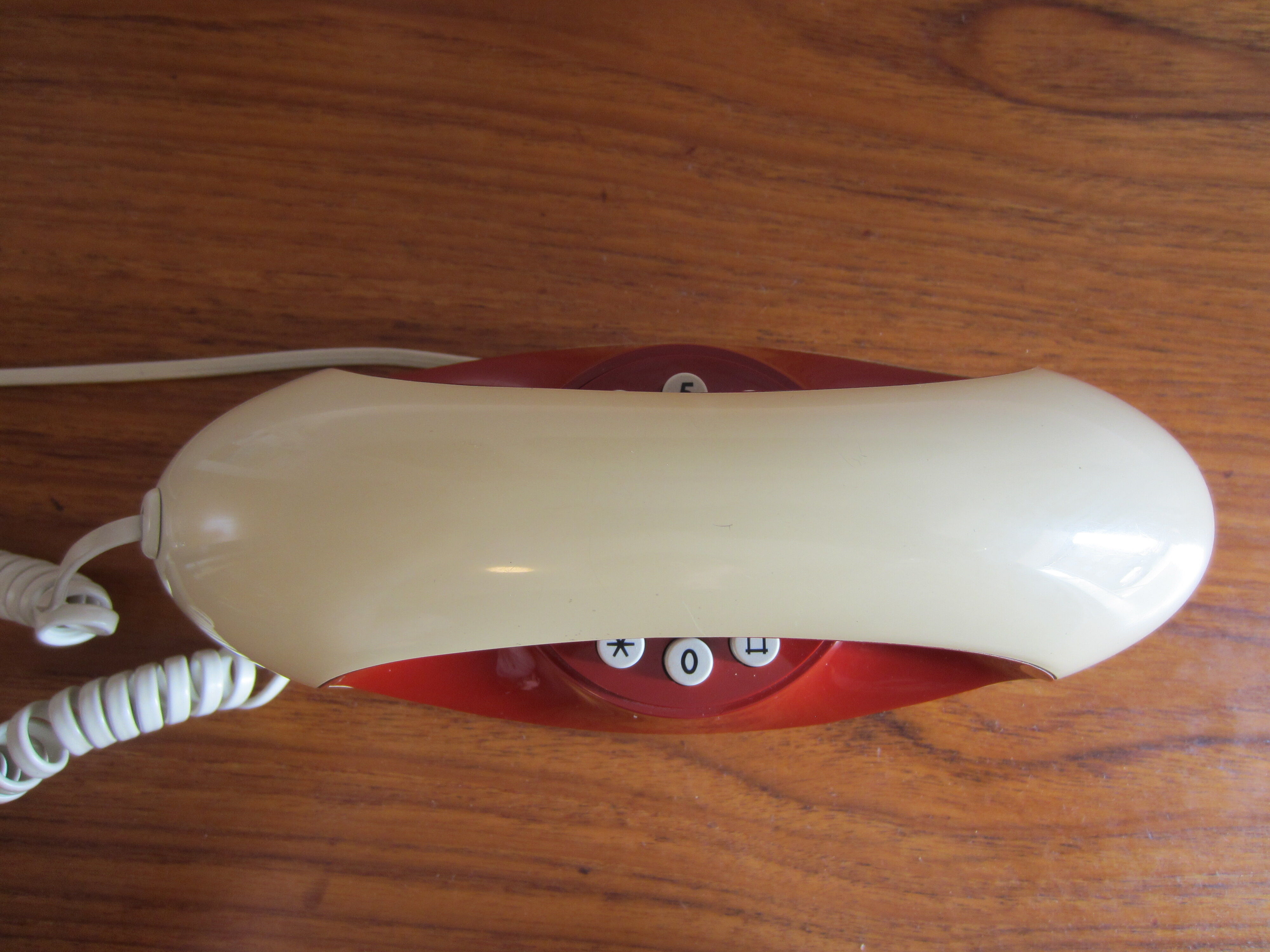 Diabelle Genie phone