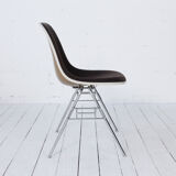 Side chair by Charles & Ray Eames for Herman Miller