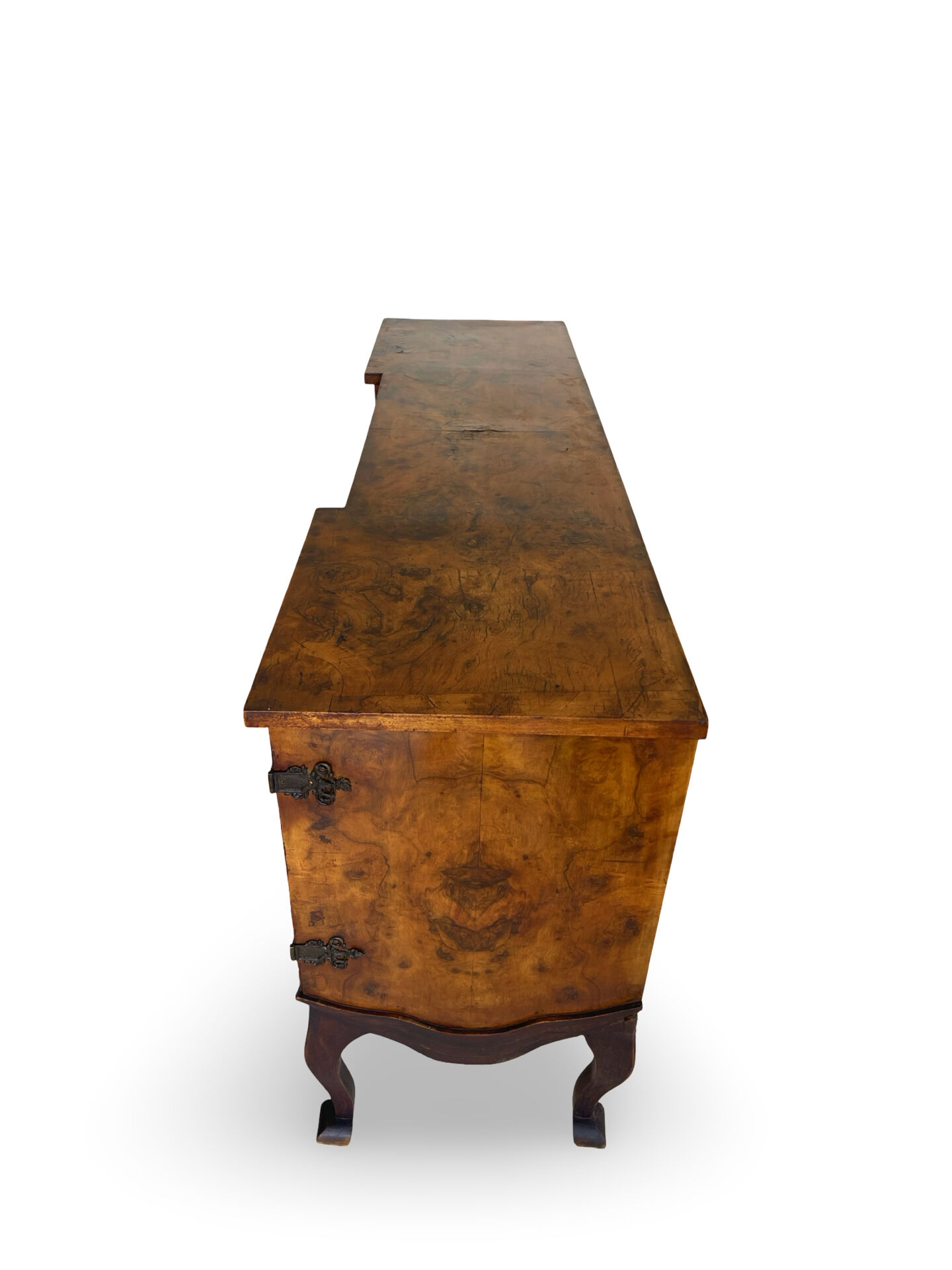 Buffet en noyer burr italien, années 1930.