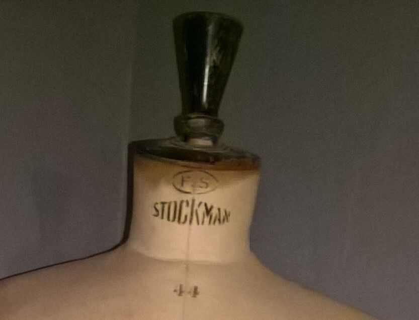 Mannequin stockman