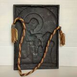 Bas relief communion religious object