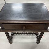 Table d'appoint à pieds torsadés