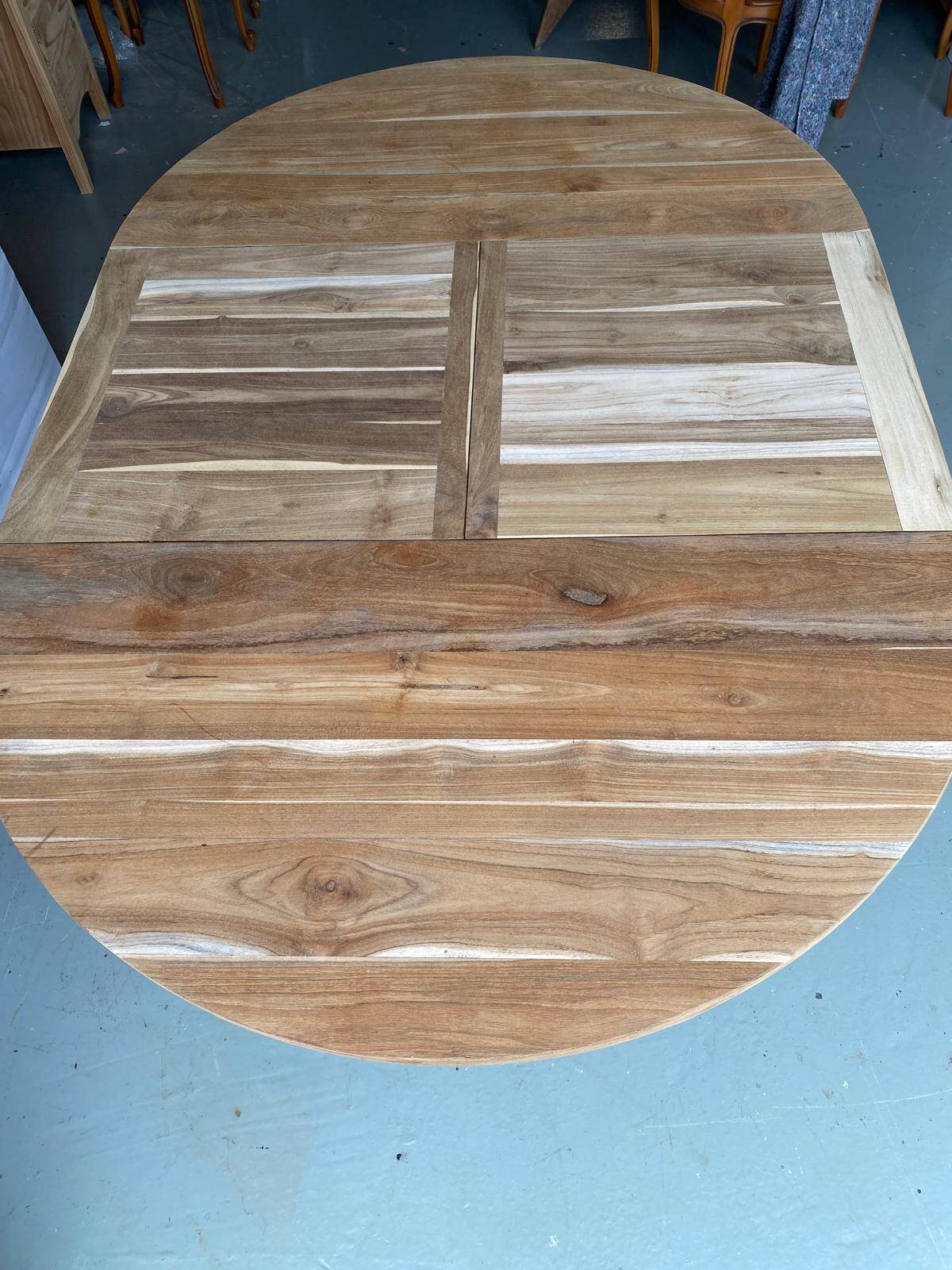 Refurbished Extendable Round Farmhouse Dining Table in Raw Solid Wood