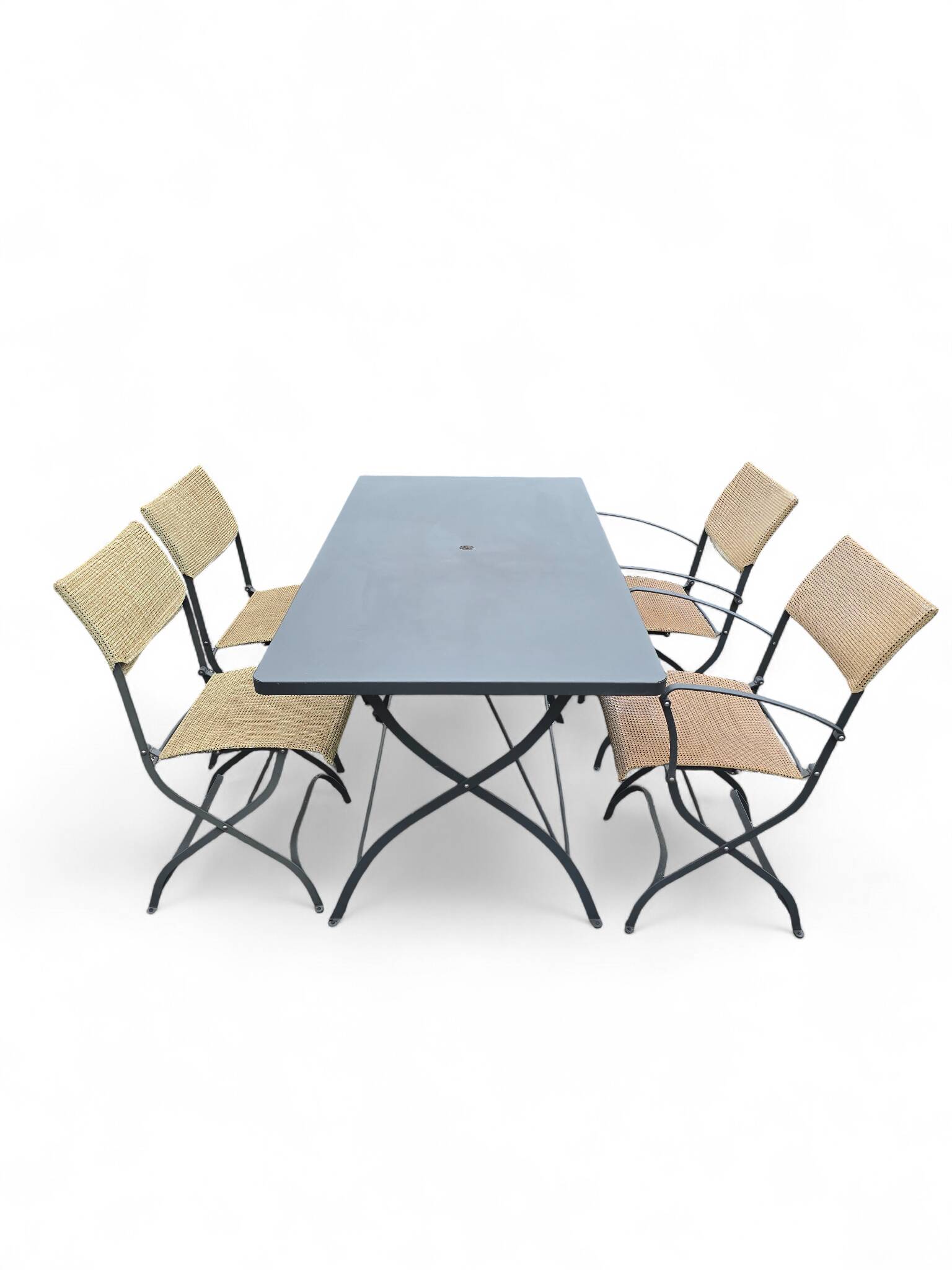 Ensemble table et chaises d'extérieur