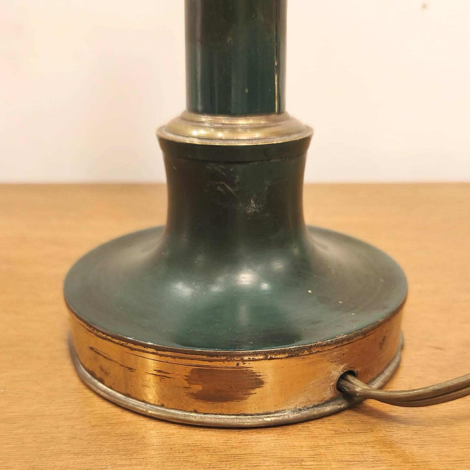 Pied de lampe à poser en métal, Maison Malabert