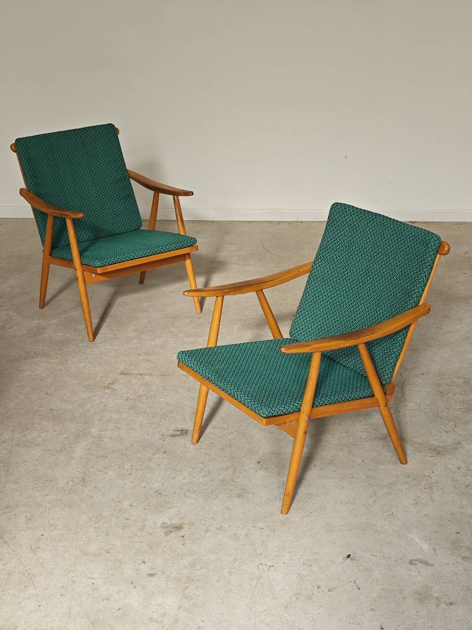 Pair of Thonet Boomerang armchairs by Antonin Suman for TON 1960