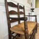 Wood and straw banquette