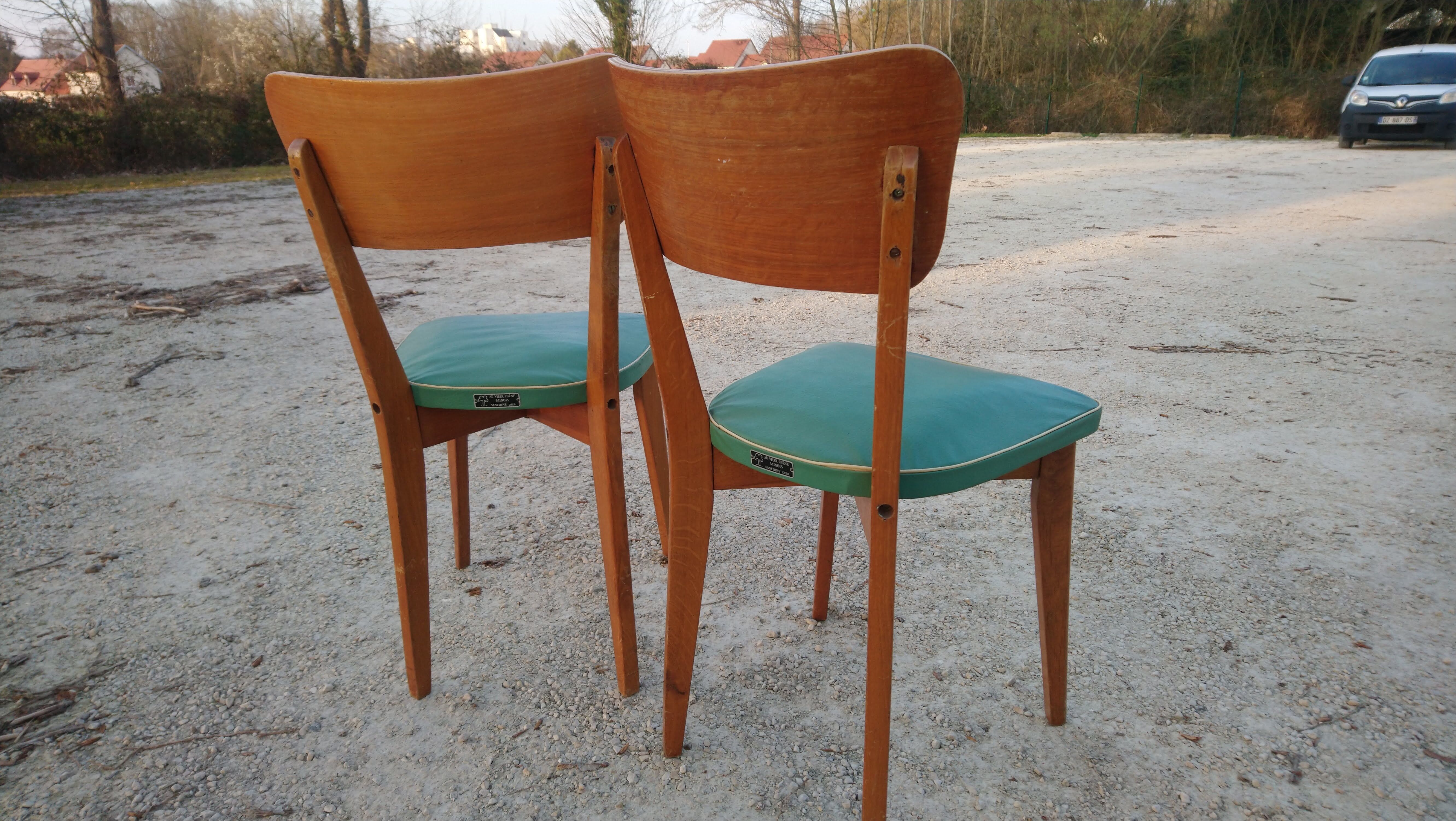 Pair of chairs from the 1950s vintage