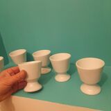 6 white mugs