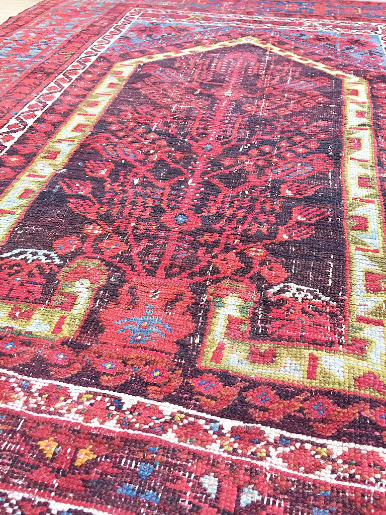 Ancient Kilim patterned Persian rug 151x111cm
