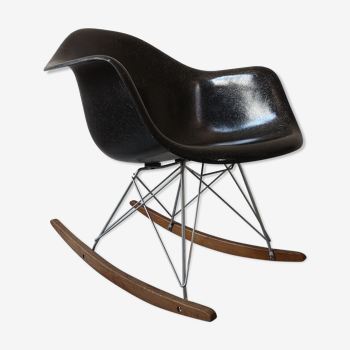 Rocking chair RAR fibre de verre noir de Charles & Ray Eames, 1970
