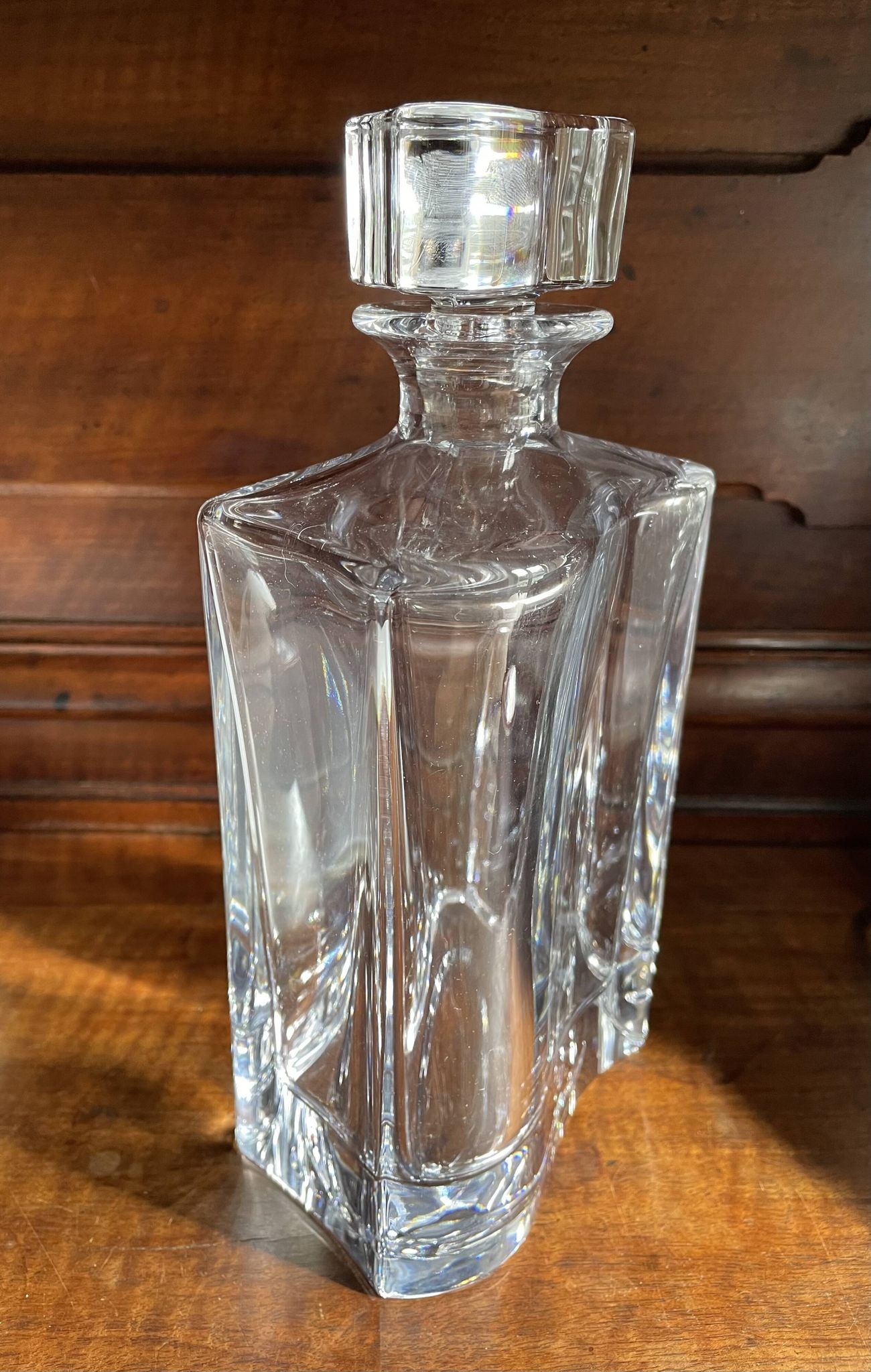 Carafe à whisky en cristal galbé