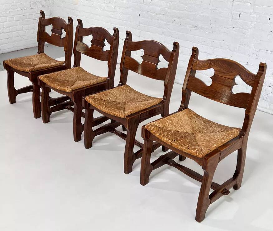 Set of 4 1950s chairs in oak with woven seats.