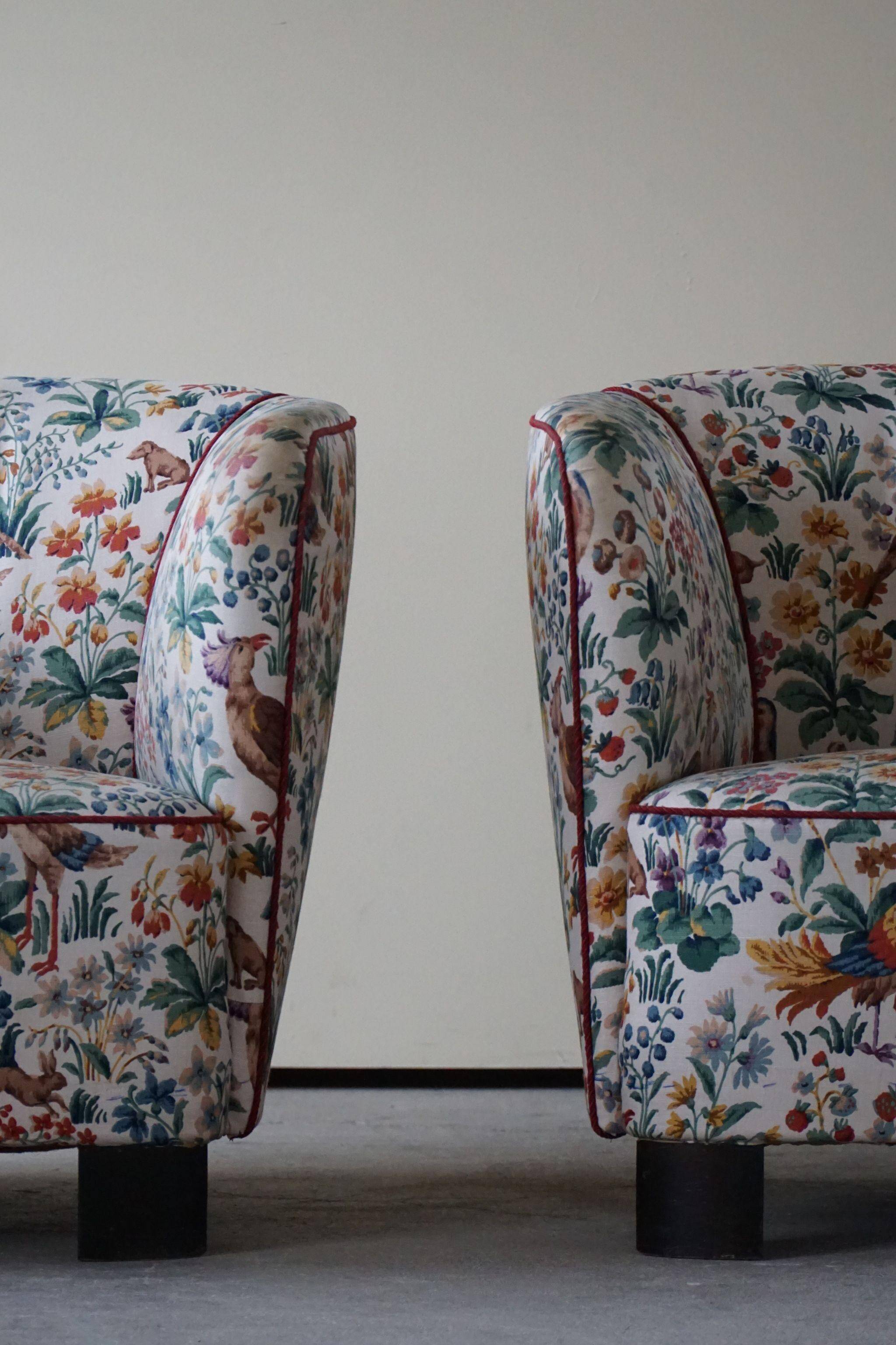 Set of curved Danish club chairs from the mid-century, Viggo Boesen style, 1940s.