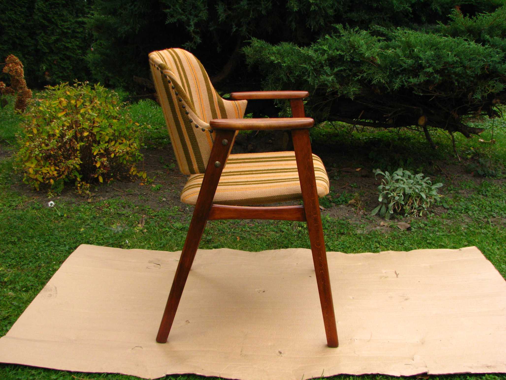 Scandinavian style desk chair